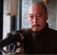 有些演员浓眉大眼
